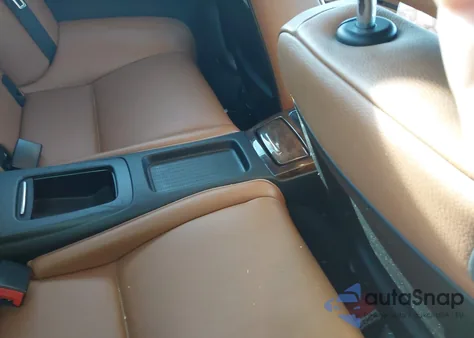 2010 BMW 328I xDrive z USA, uszkodzony, nr VIN WBAWV5C53AP082005